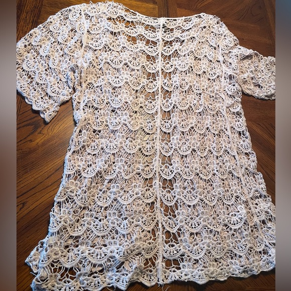 Crochet Cover - Picture 2 of 3